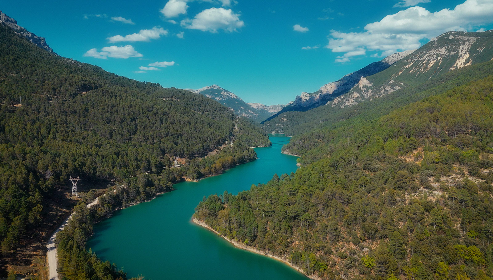Nacimiento del río Segura en la Sierra